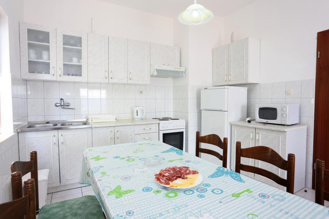 Apartments With A Parking Space Lokva Rogoznica, Omis - 10358 Exterior foto
